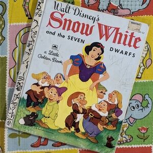 Vintage Snow White and the Seven Dwarfs | Little Golden Book